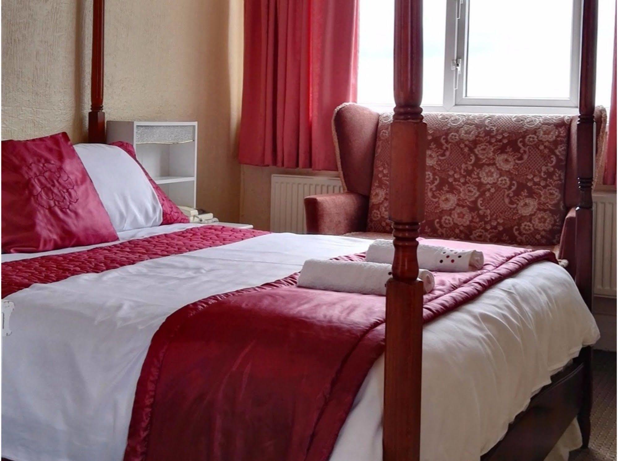 Barley Mow Hotel Pontefract Exteriör bild