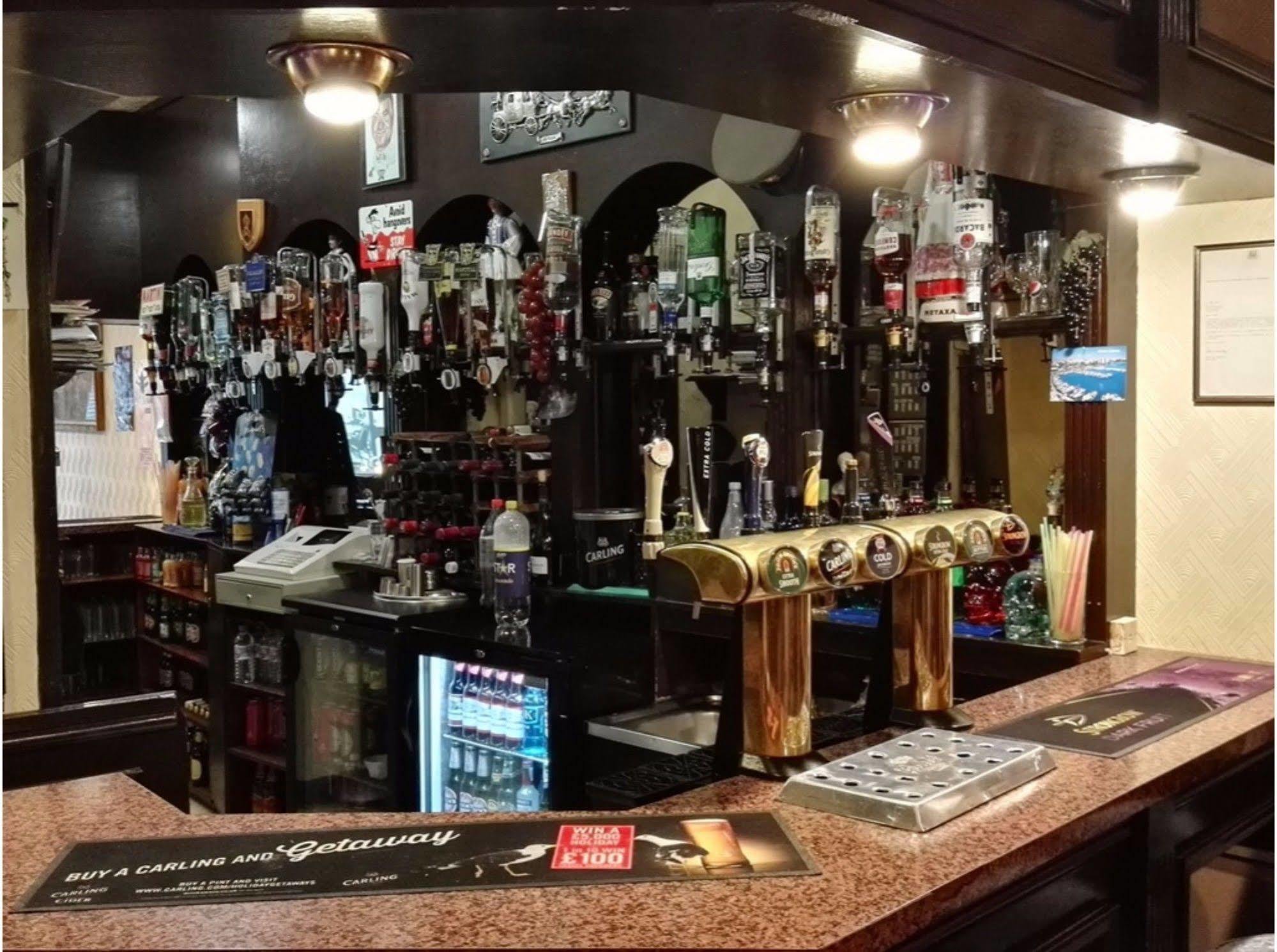 Barley Mow Hotel Pontefract Exteriör bild